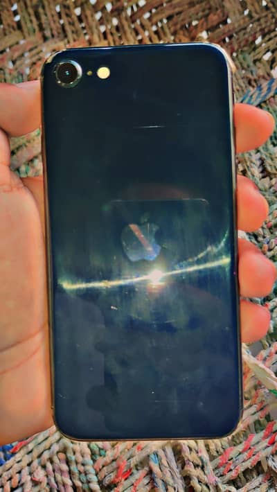 Apple iPhone SE 3