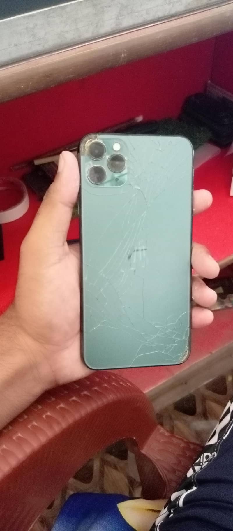Apple iPhone 11 Pro Max 2