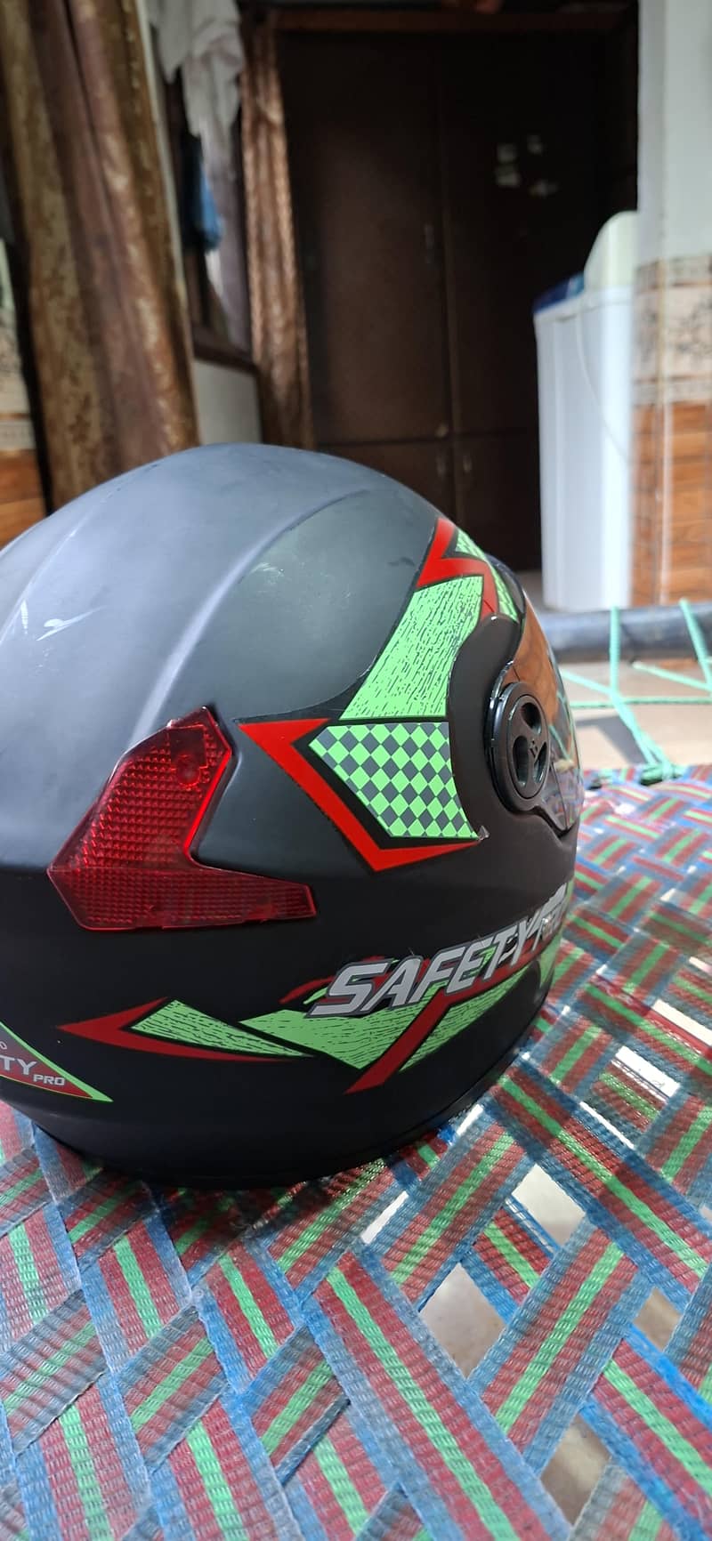 helmet 2