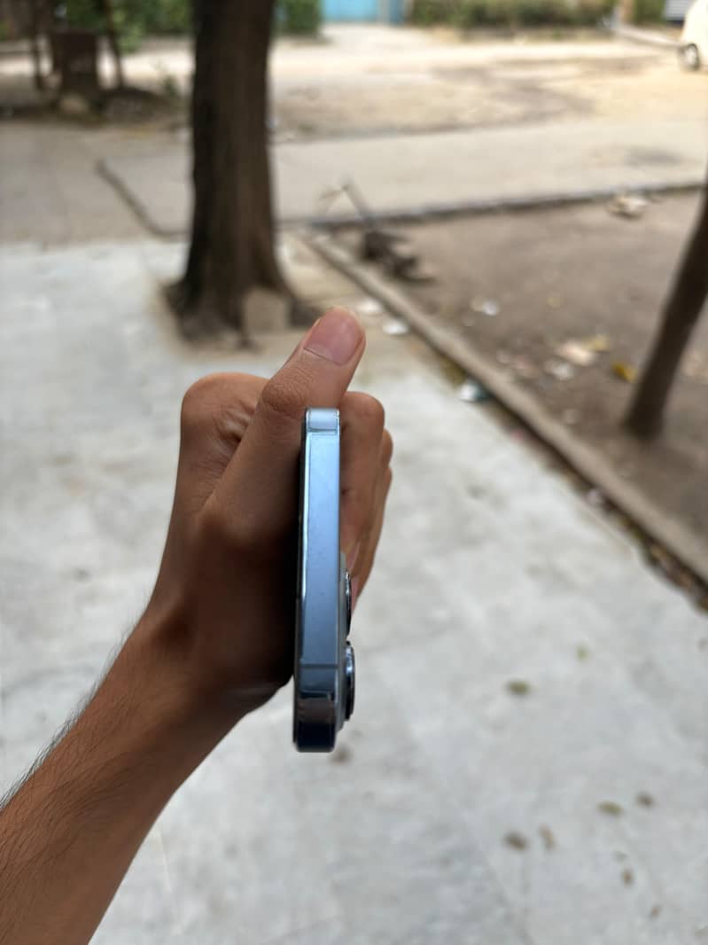 Apple iPhone 13 Pro 5