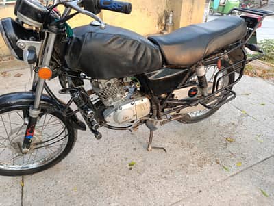 Suzuki GS 150. Exchange possible