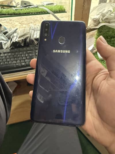 Samsung A20s