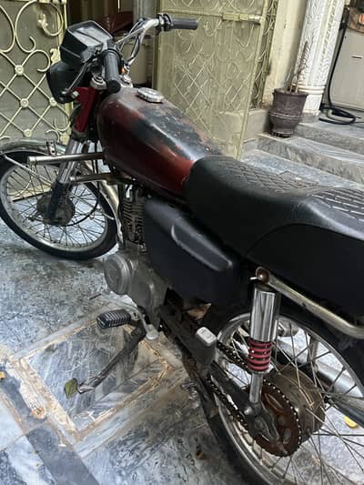 Honda CG 125 for urgent sale