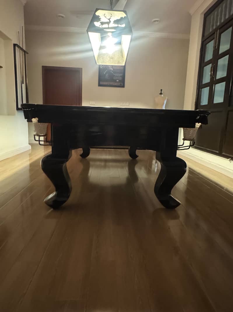 Pool Table and light 6