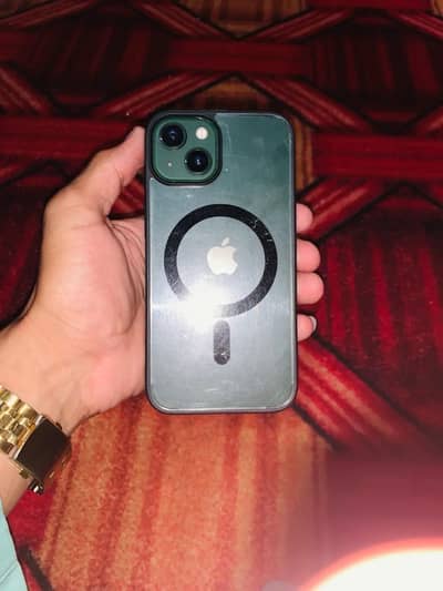 Apple iPhone 13