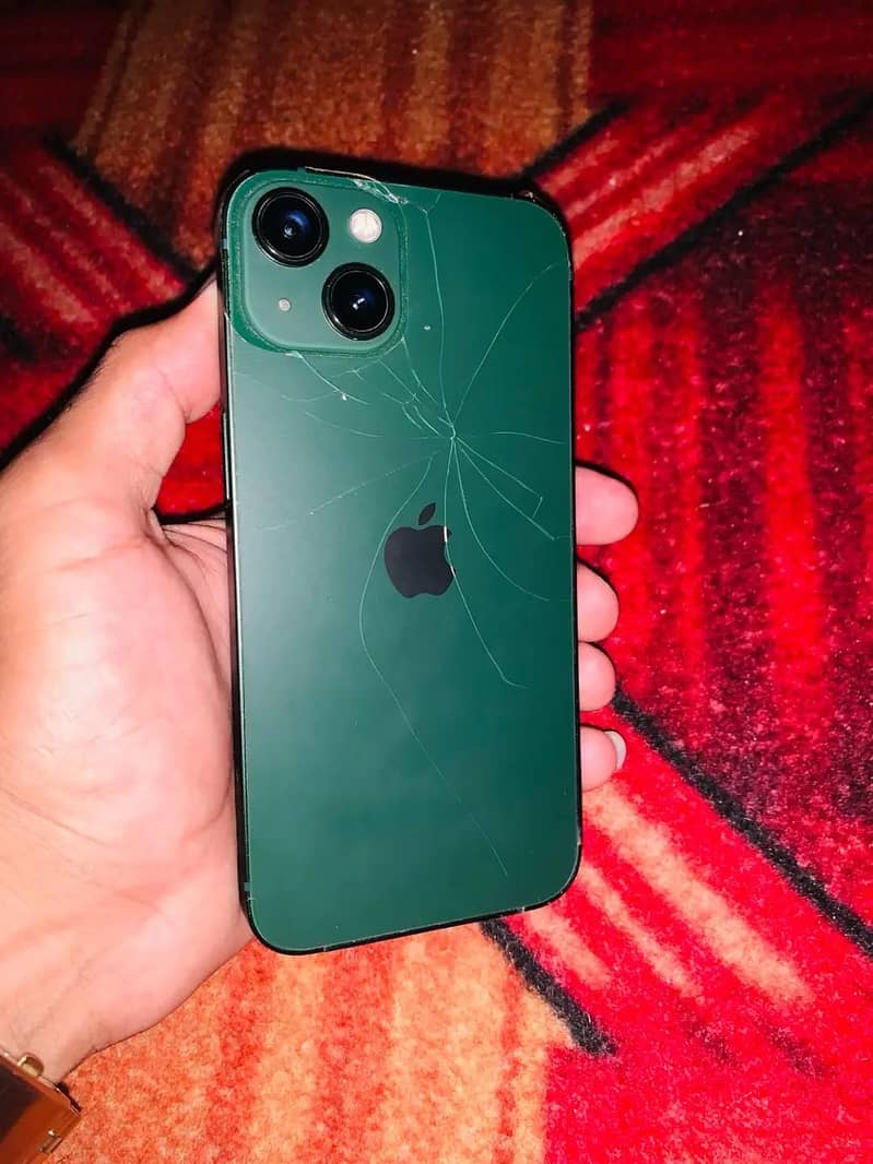 Apple iPhone 13 1