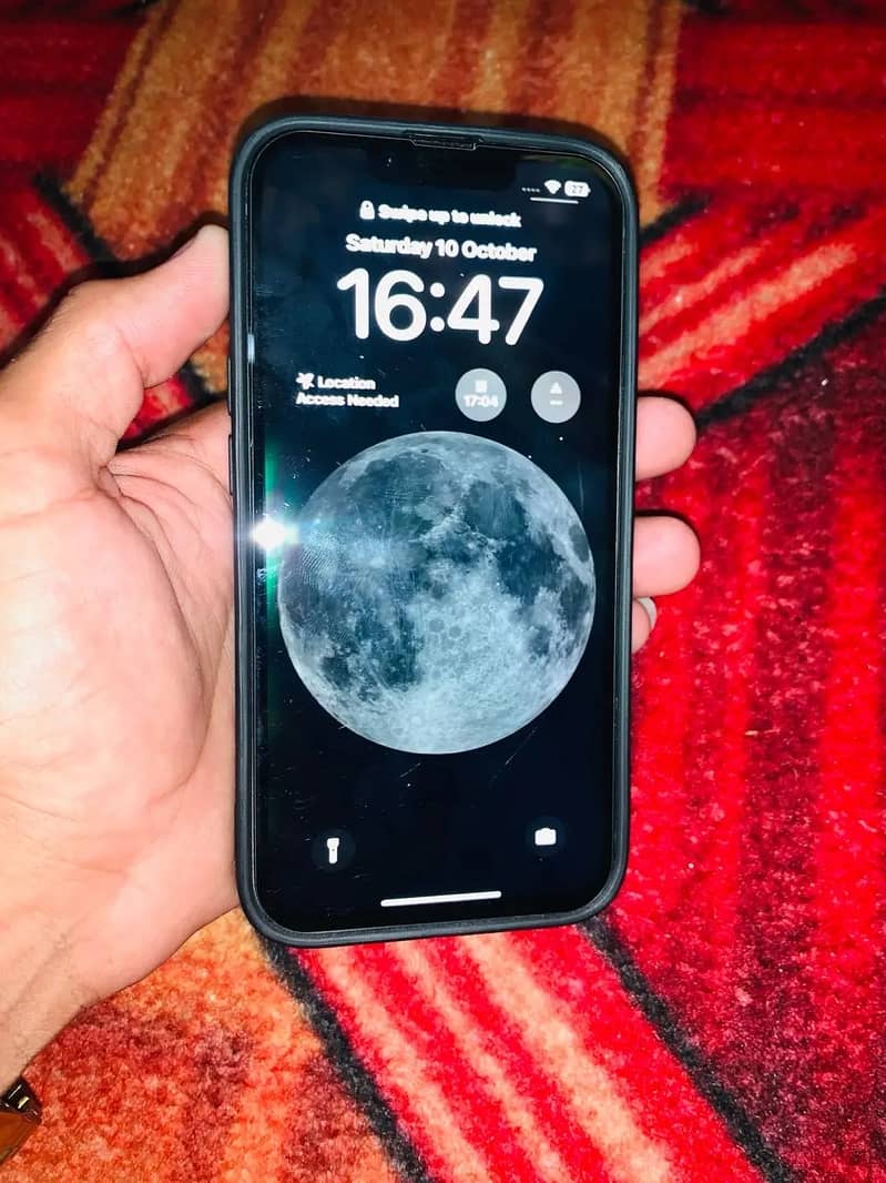 Apple iPhone 13 2