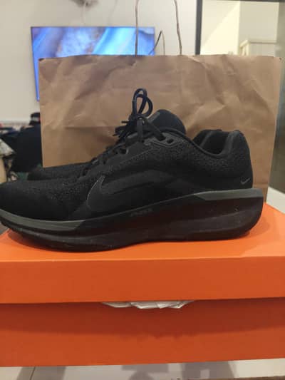 NIKE AIR WINFLO 11