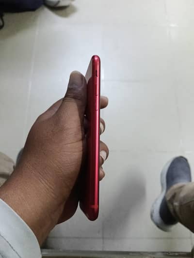 Apple iPhone SE 2020 factory unlocked