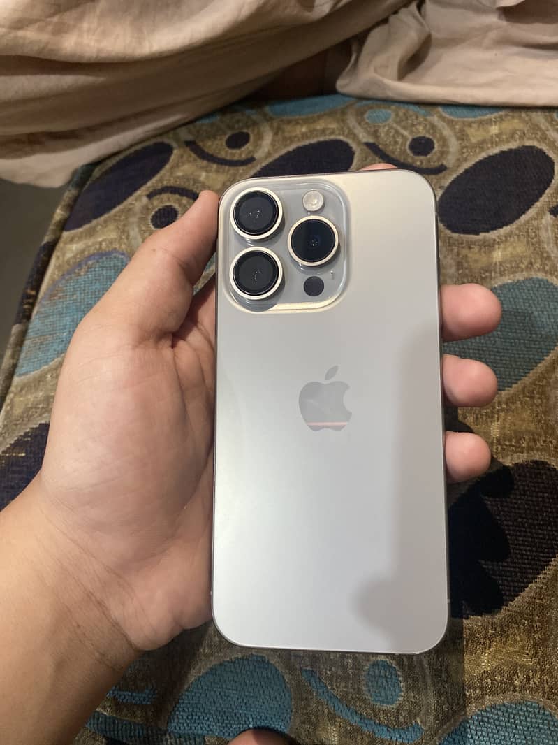 15 pro 0