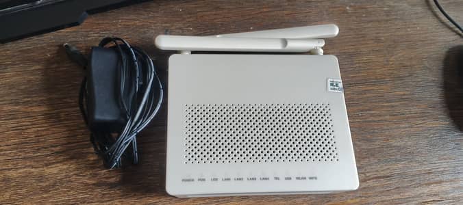 HUAWEI WIFI ROUTER (XPON)