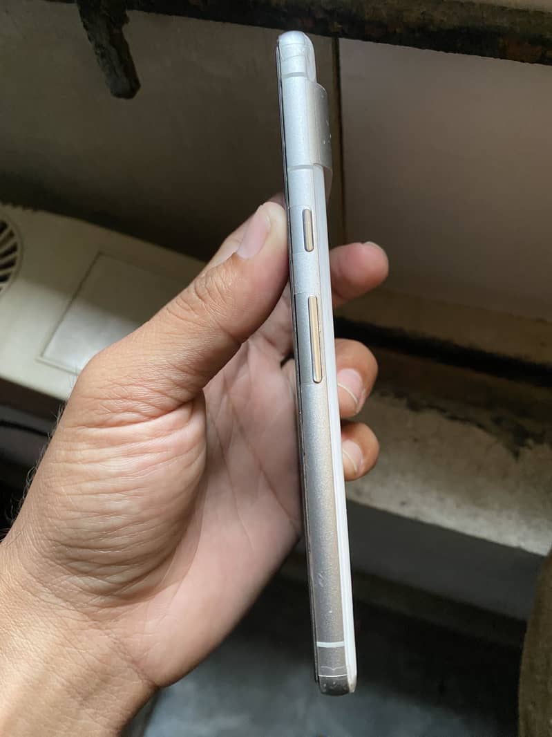 Google Pixel 7 3