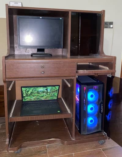 GAMING computer or Laptop table Premium Quality & Best Price –Only 5K