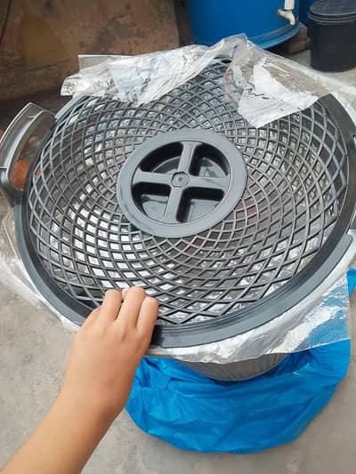 plastic mesh laundry basket and multi purpose storage bin