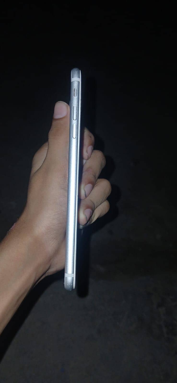 Apple iPhone 7 Plus 1