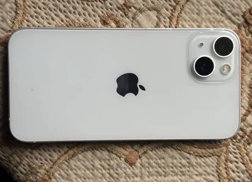 Apple iPhone 13 3