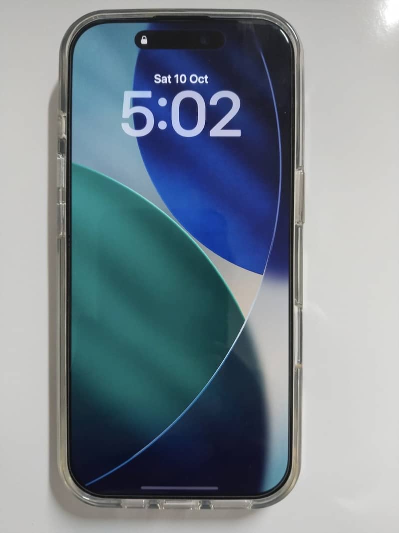 iPhone 16 Pro 3