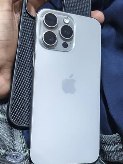 Apple iPhone 15 Pro Max