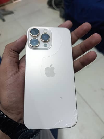 Apple iPhone 16 Pro Max