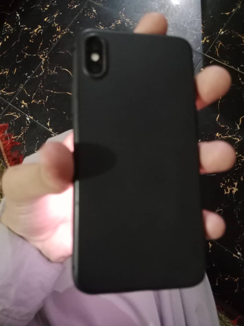 Apple iPhone X 1