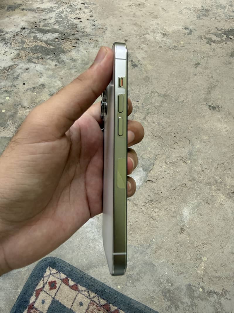 IPhone 14 pro 8