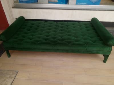 Sofa come bed