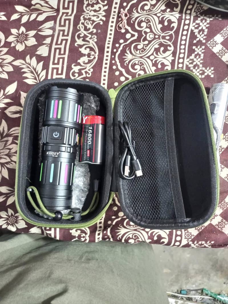 torch  TG Flashlight 1