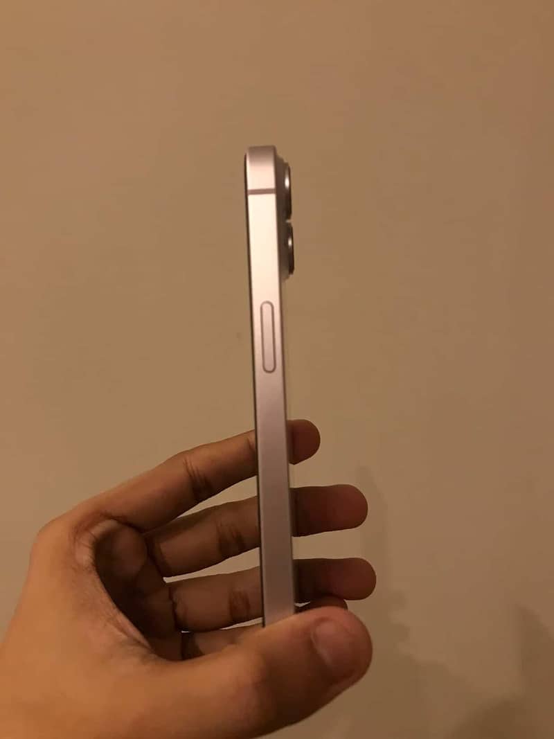 Apple iPhone 14 2