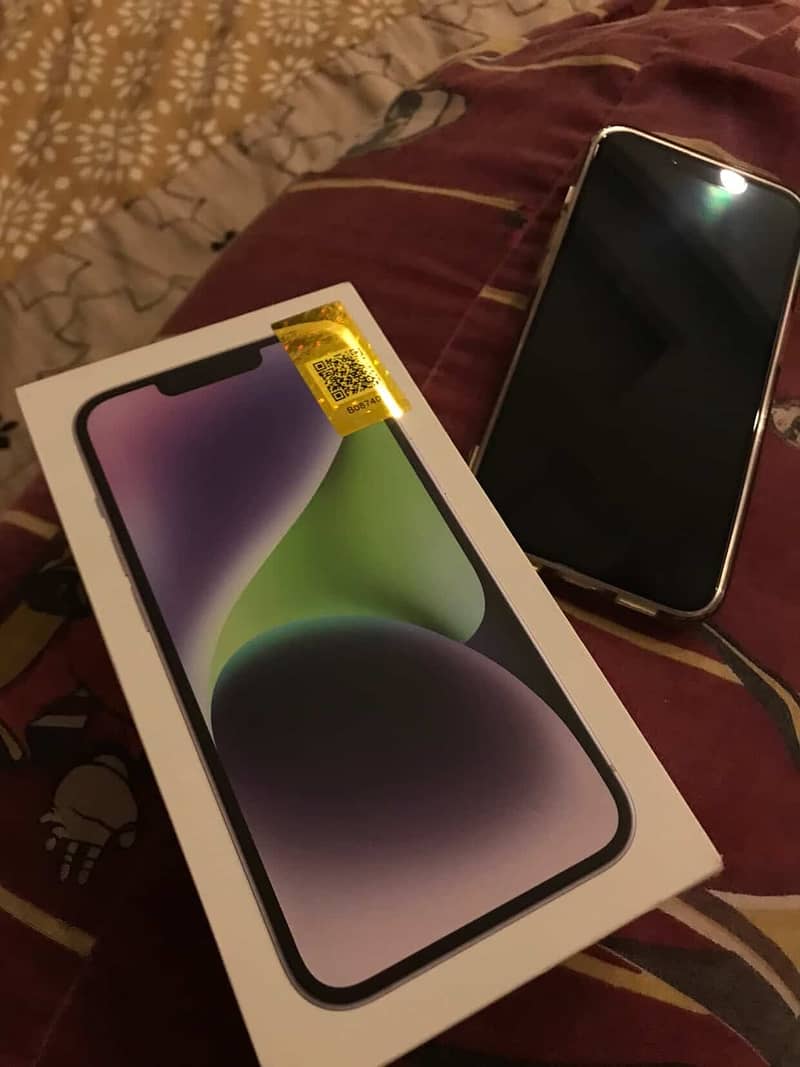 Apple iPhone 14 5