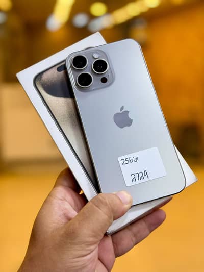 Apple Iphone 15 pro max 256 gb jv with box 93% health New Condition