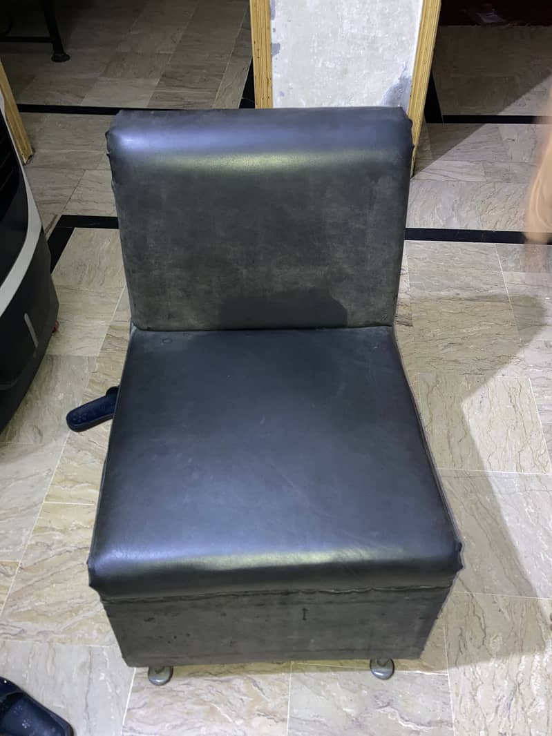 Sofa plus all things 6