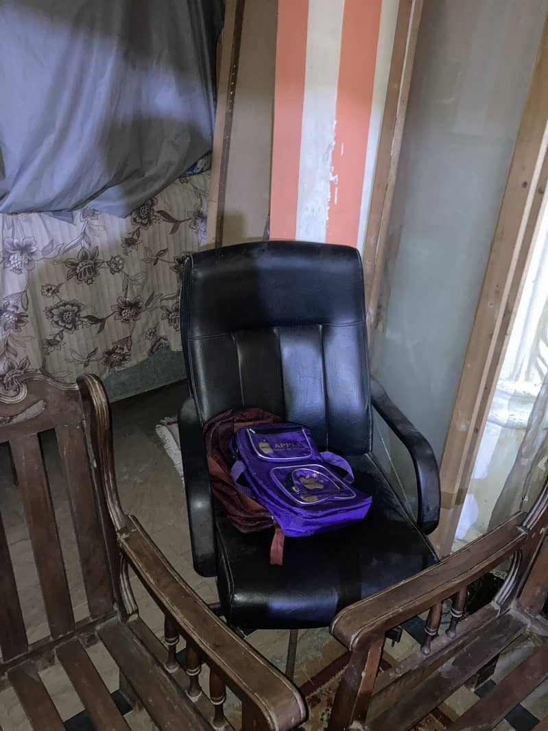 Sofa plus all things 7
