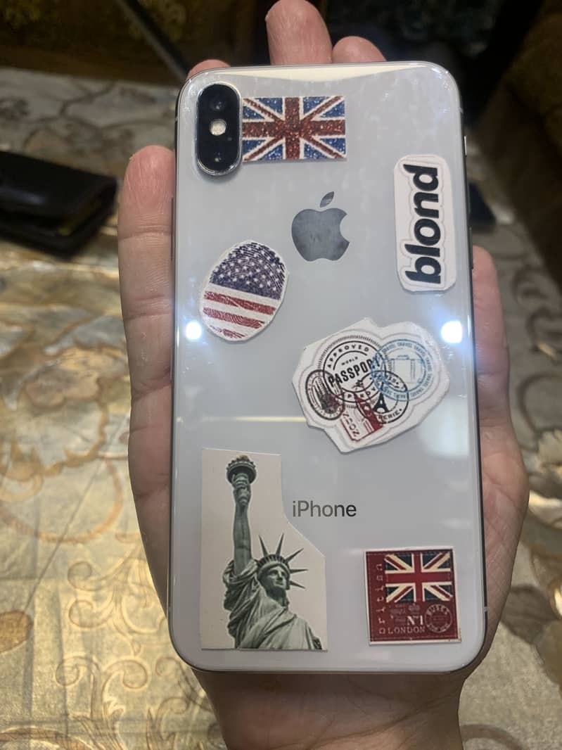 Apple iPhone X 0