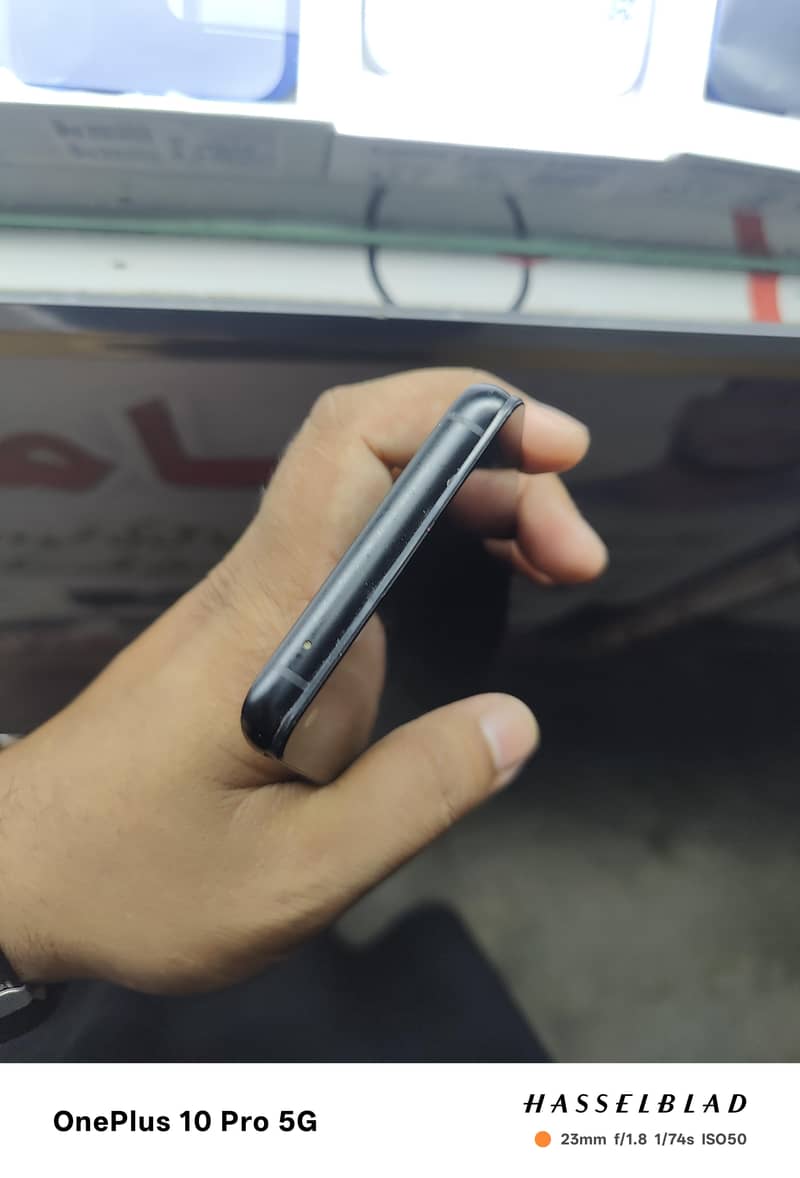 One Plus 9 Pro 4