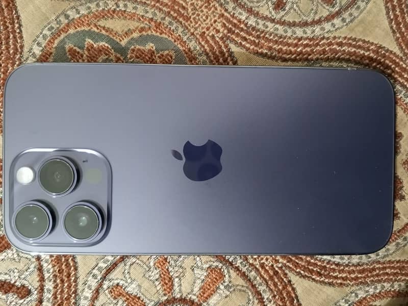 Apple iPhone 14 Pro Max 3