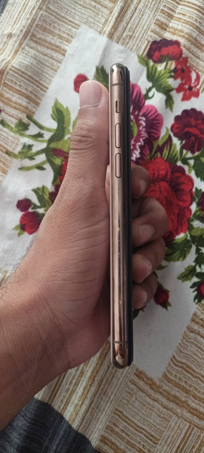 Apple iPhone 11 Pro 1