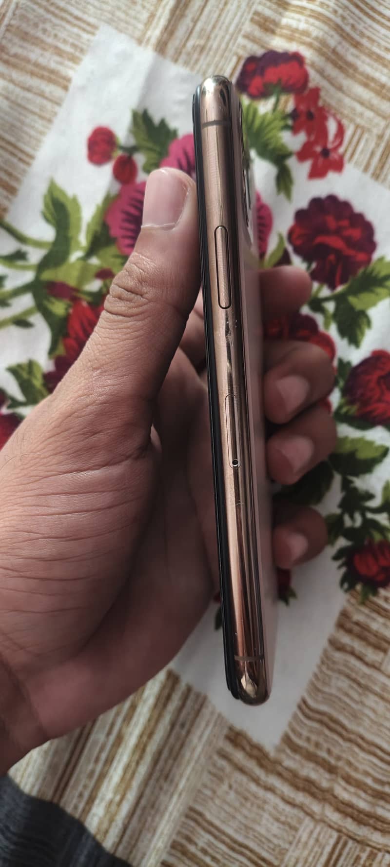 Apple iPhone 11 Pro 2