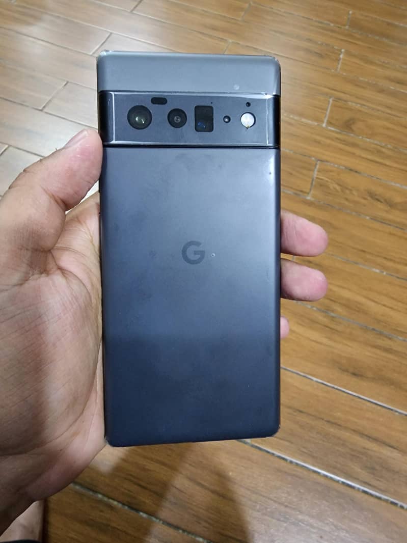 Google Pixel 6 Pro 2