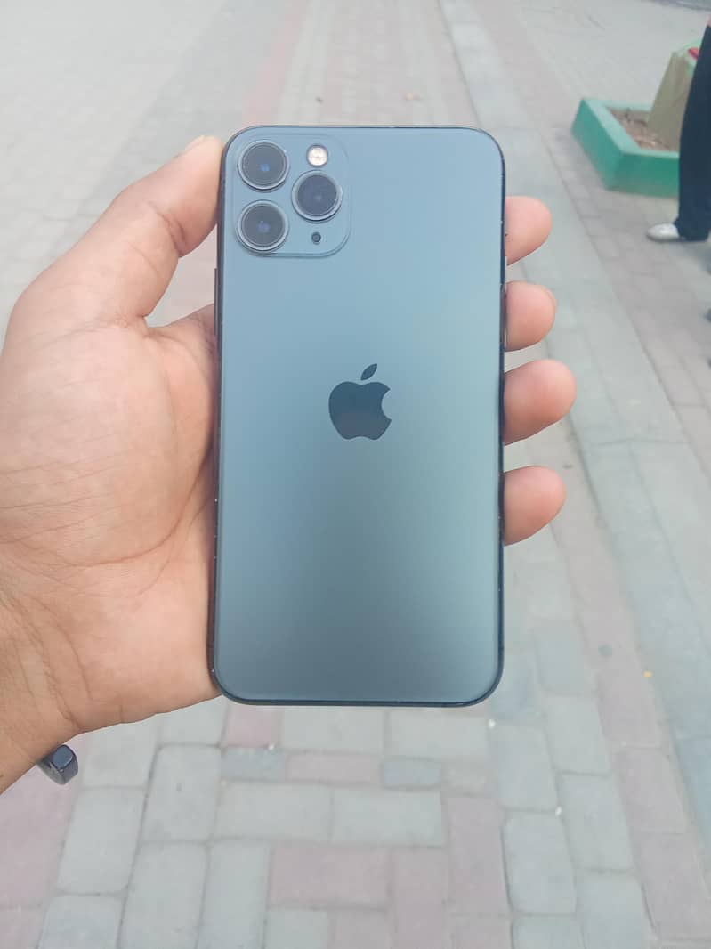 Apple iPhone 11 Pro 0
