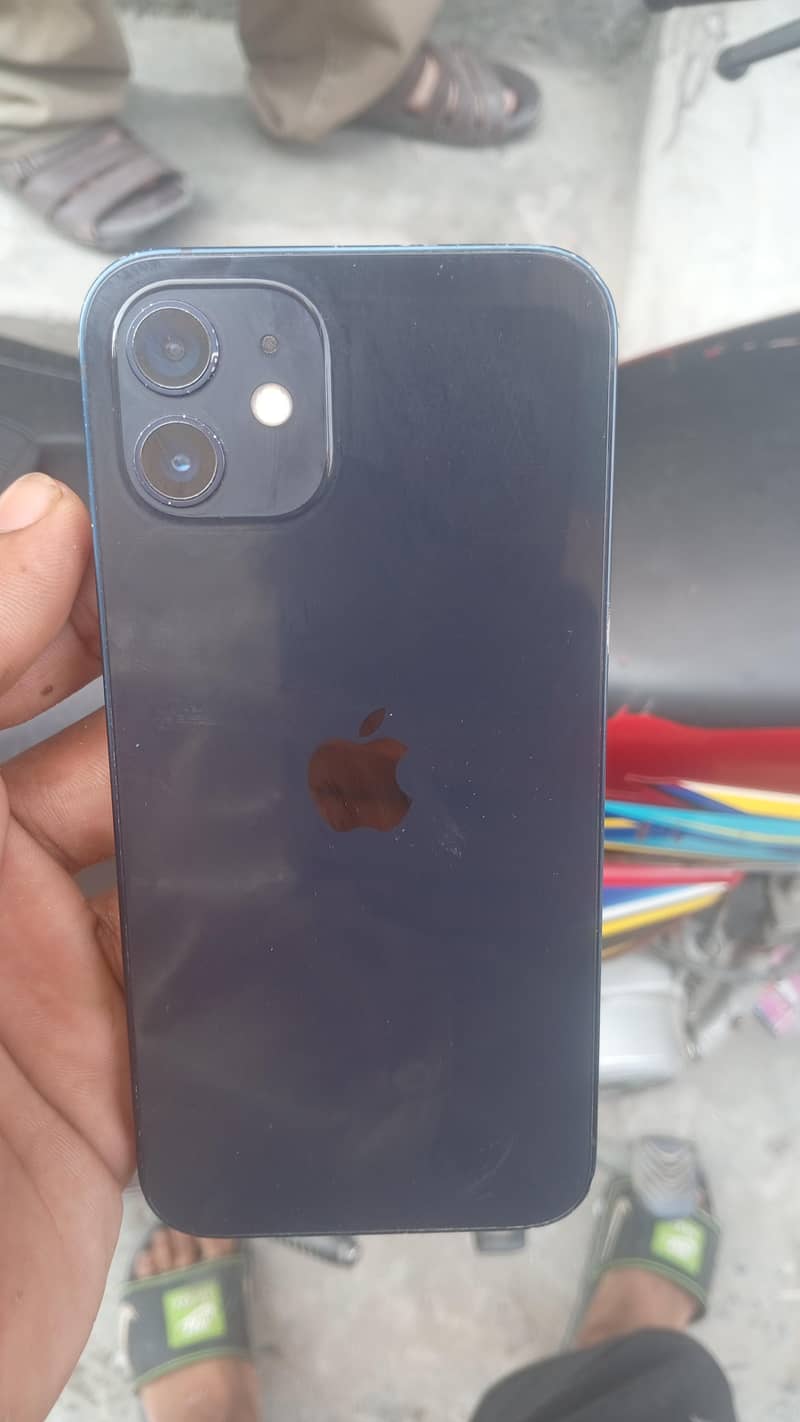 Apple iPhone 12 0