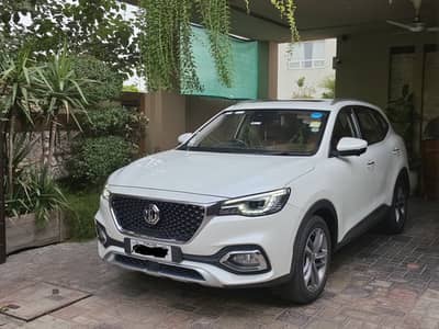 MG HS 2021