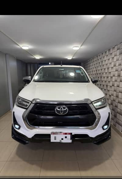 Toyota Revo 2021