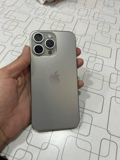 Apple iPhone 15 Pro Max