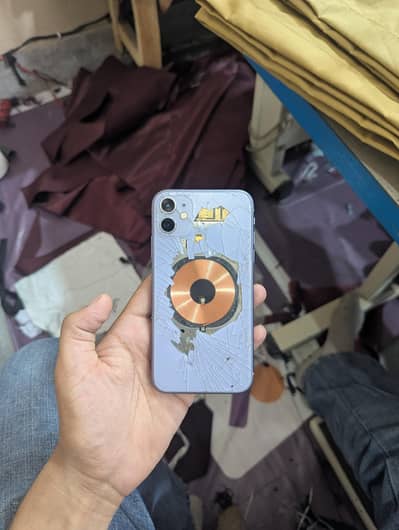 iphone 11 totally broken for sale