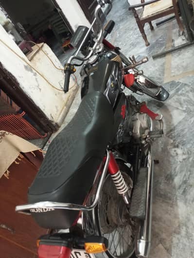 United motorcycle model 2021