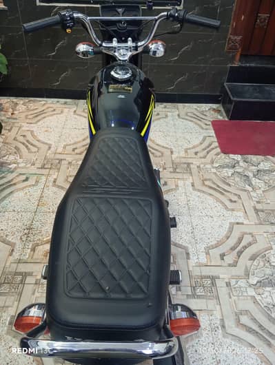 CG125 bike