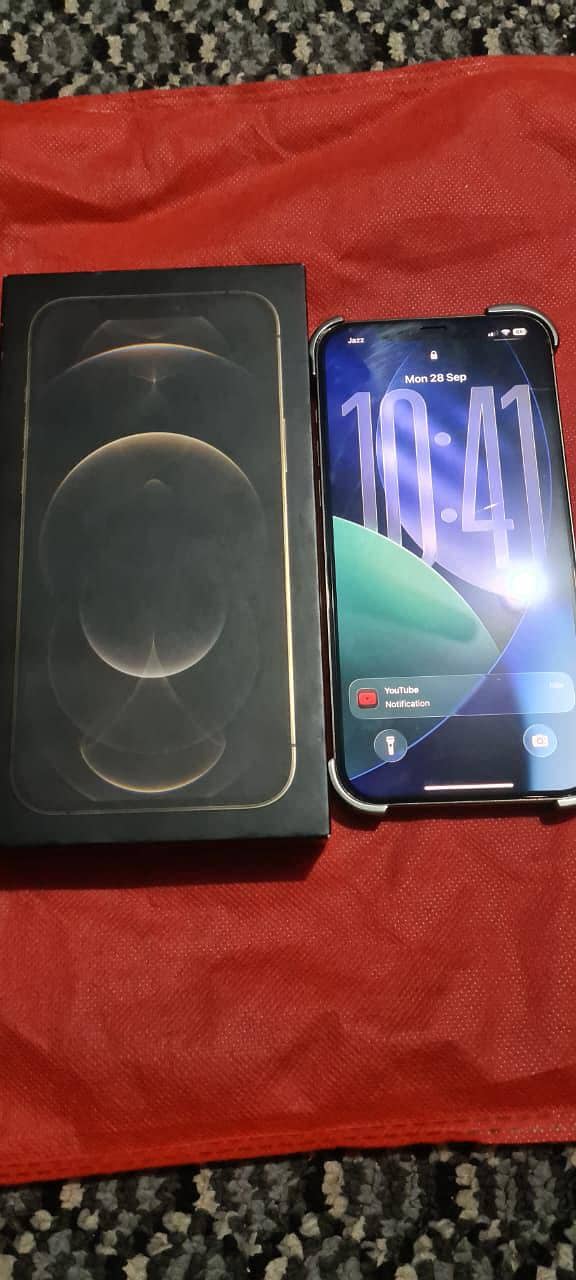 Apple iPhone 12 Pro Max ! 3