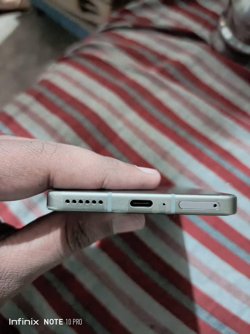 Infinix Note 50 4