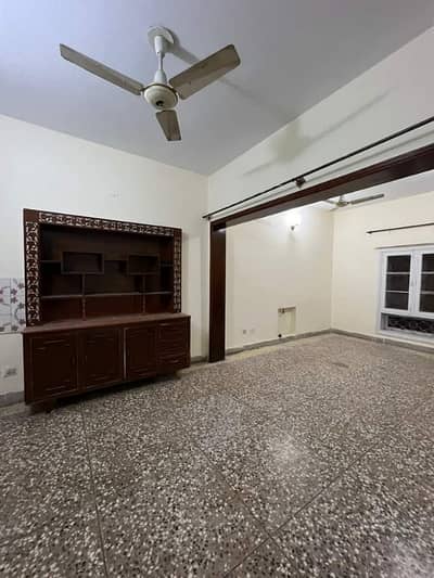 Portion For Rent Sector I-10/4 First & 2nd Floor