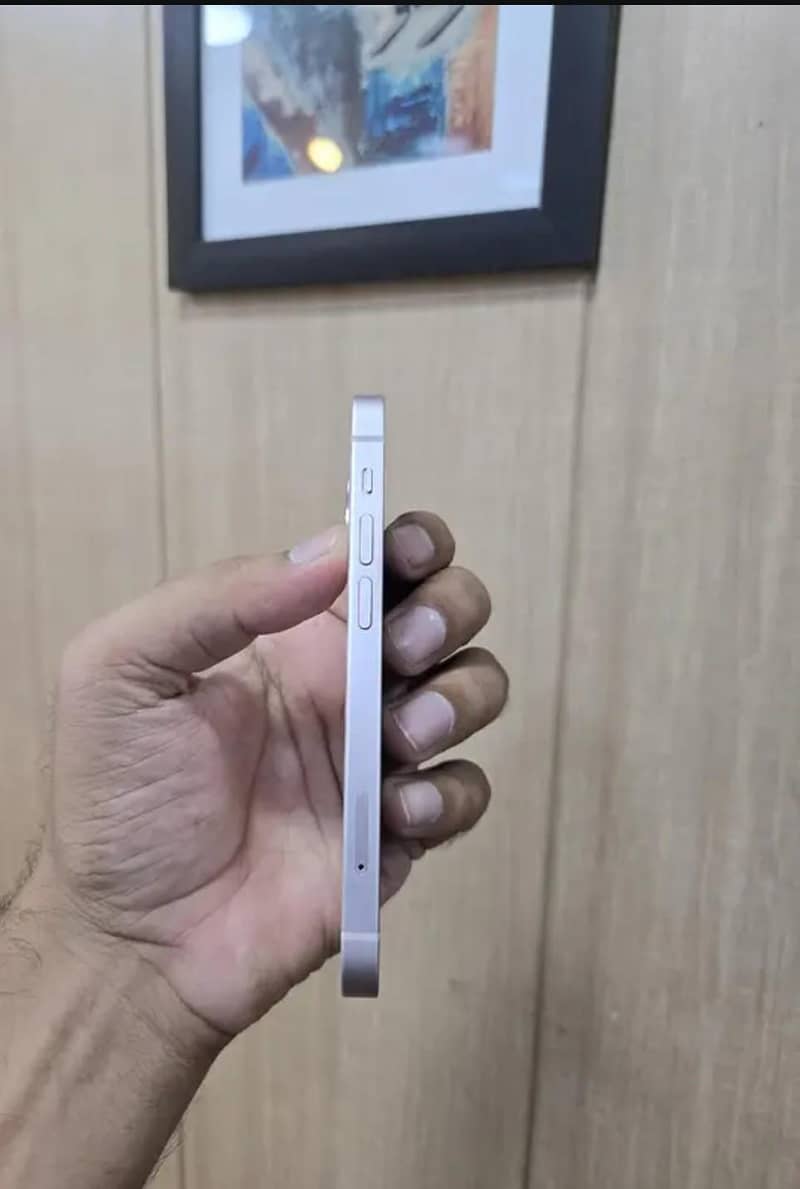 Apple iPhone 13 mini 5